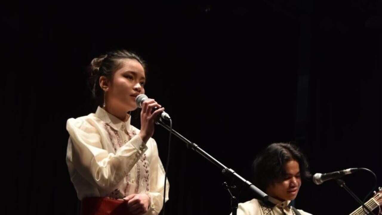 Beatriz Nunez and Lindon Mondigo.jpg