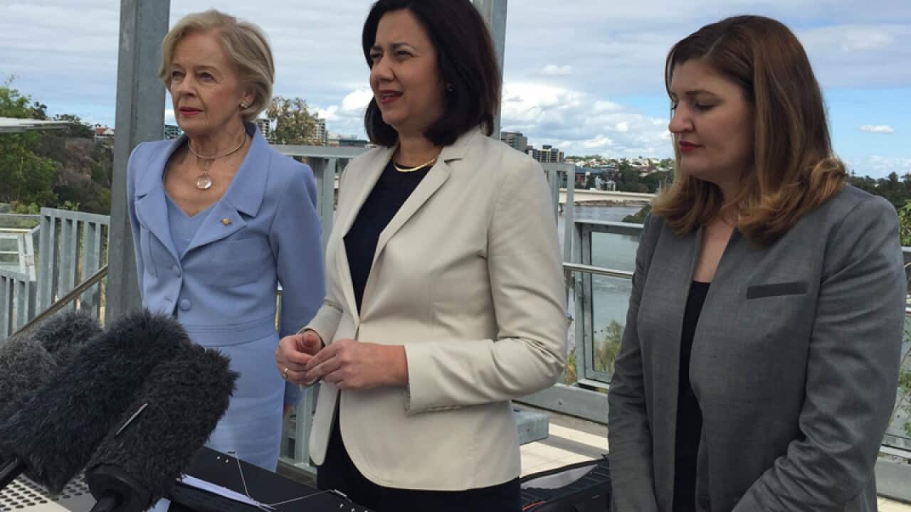 Queensland Premier Annastacia Palaszczuk (centre)