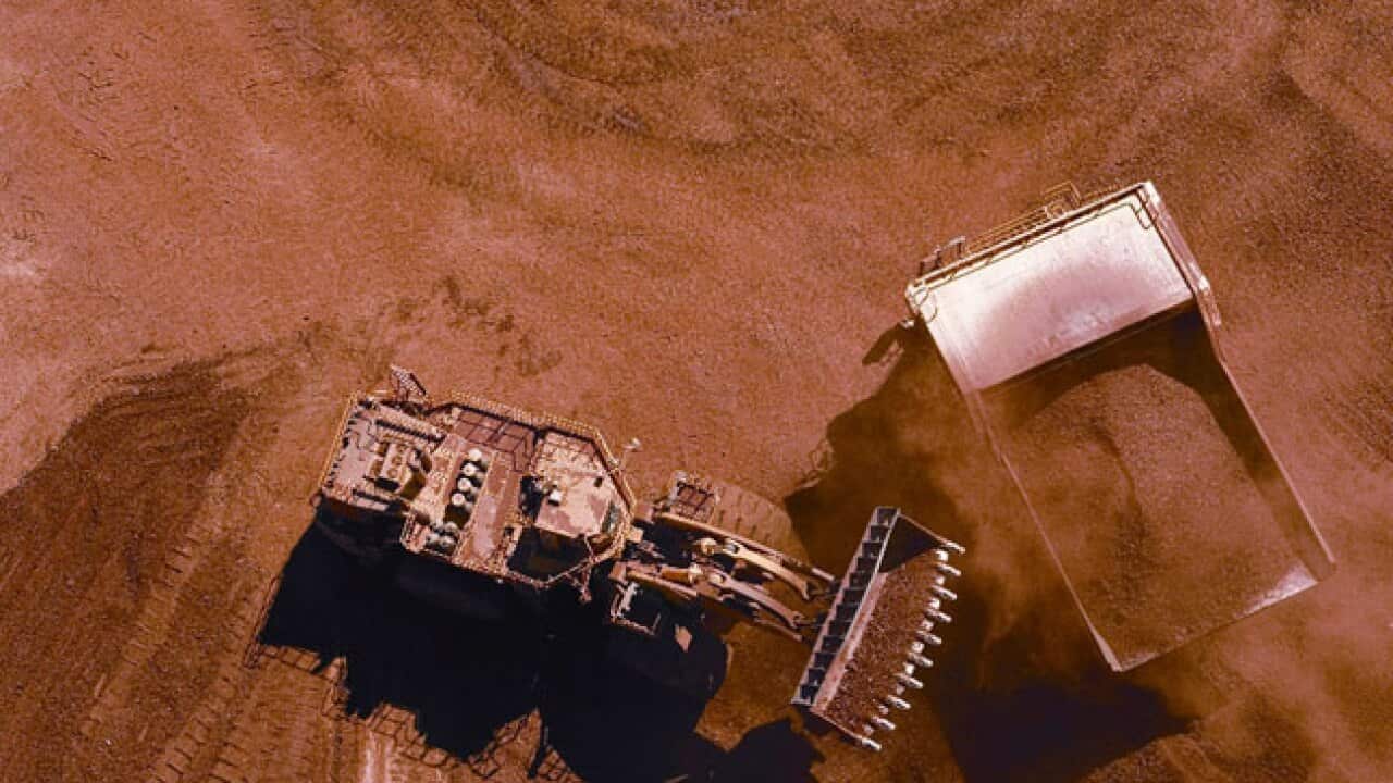 iron_ore_b_110328_aap_419007831