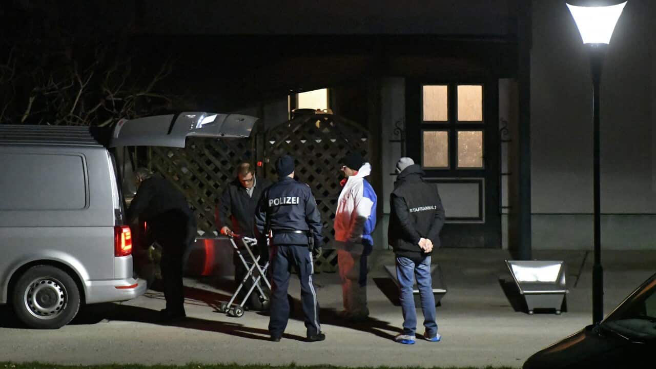 Police and crime scene investigators work at a house near Boeheimkirchen, Lower Austria, late 01 December 2016. 