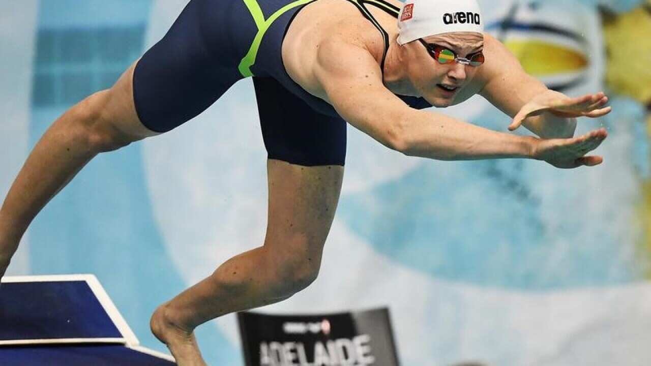 Cate Campbell dives.