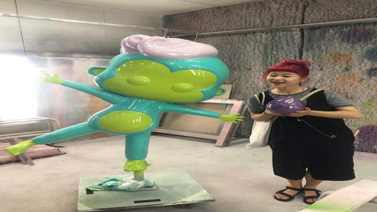 Louise Zhang and her design