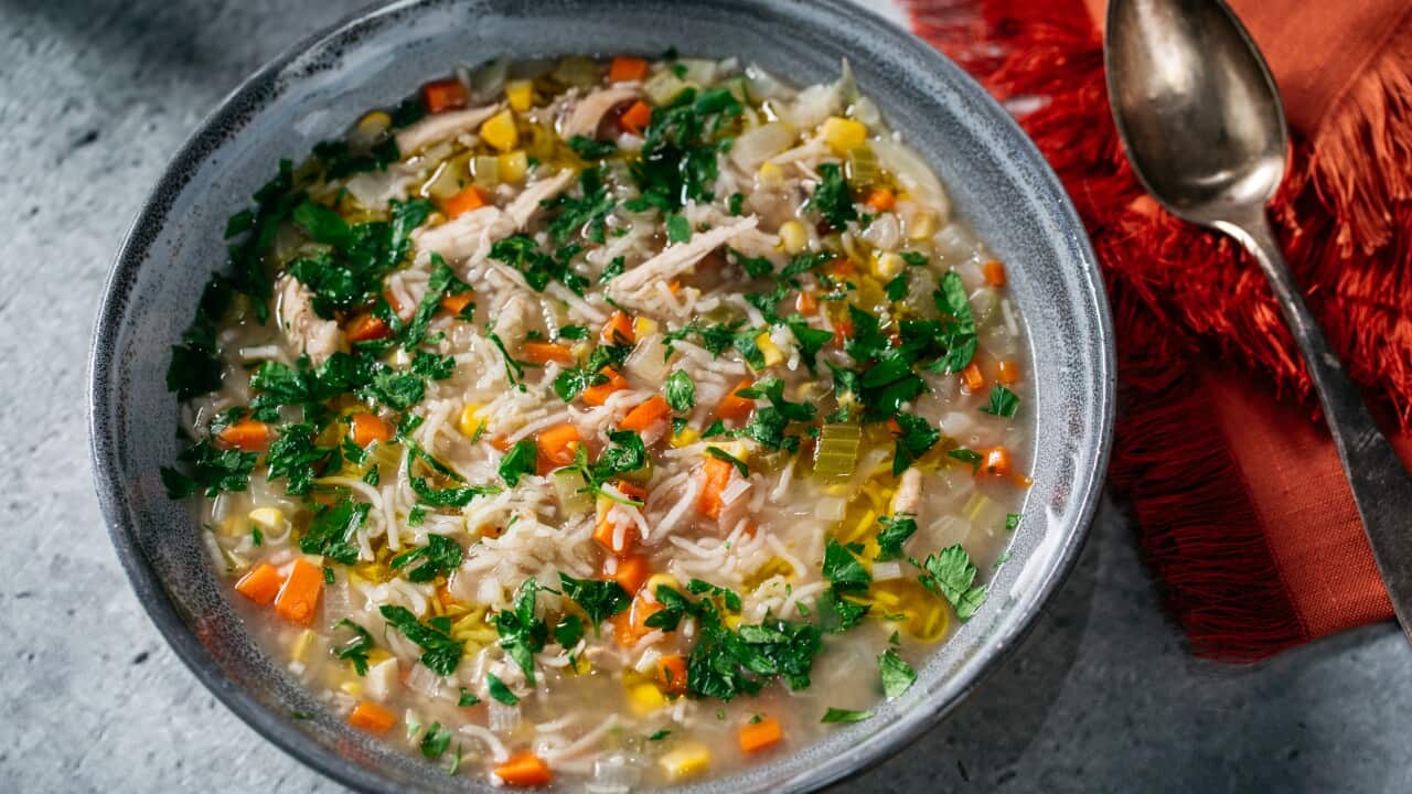 Warm chicken and rice soup (shorbet jej wa riz)-image
