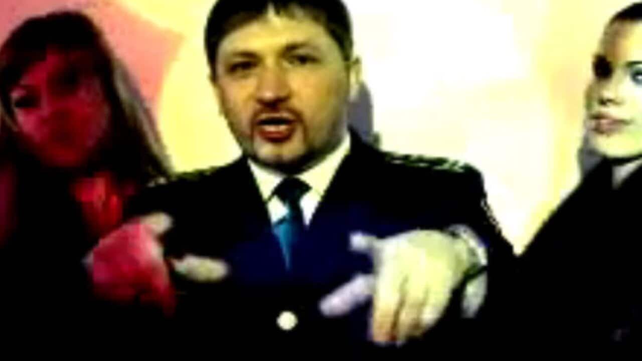 Rus-Customs-YouTube-Video_B_Getty_95326799