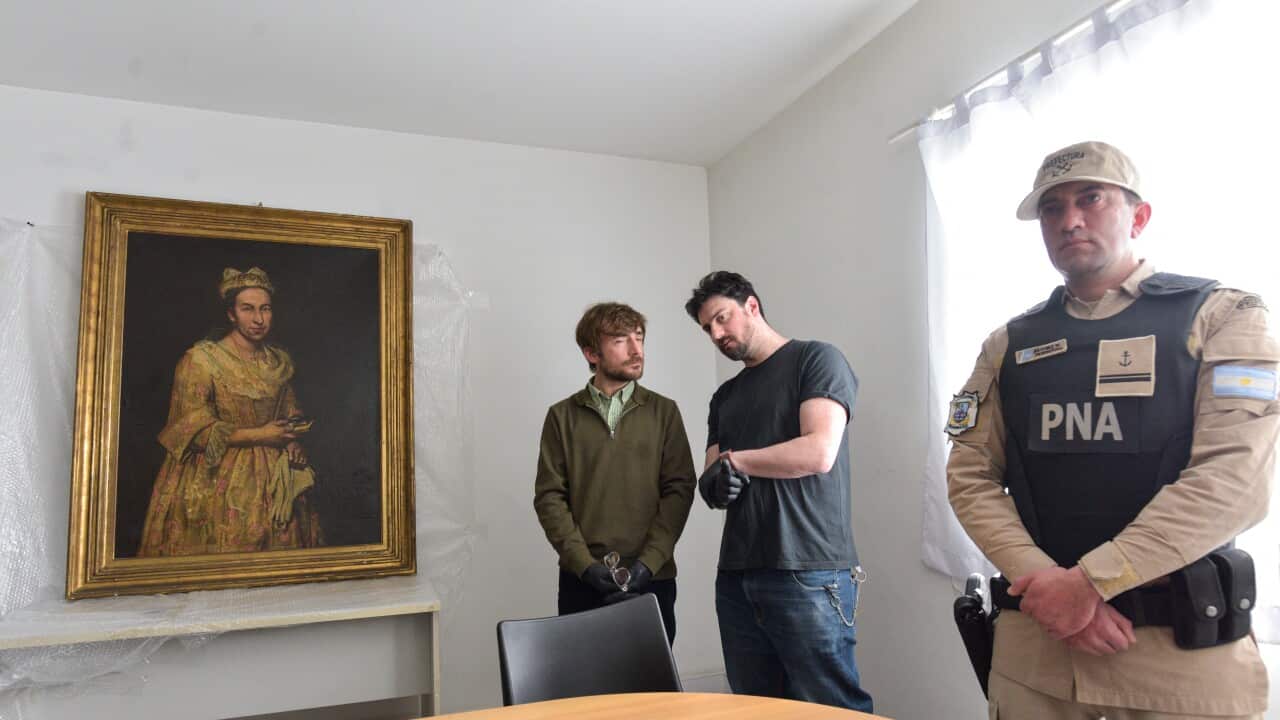 Il ritratto della Contessa Colleoni di Giuseppe Ghislandi esposto negli uffici della polizia a Mar del Plata dopo il sequestro.