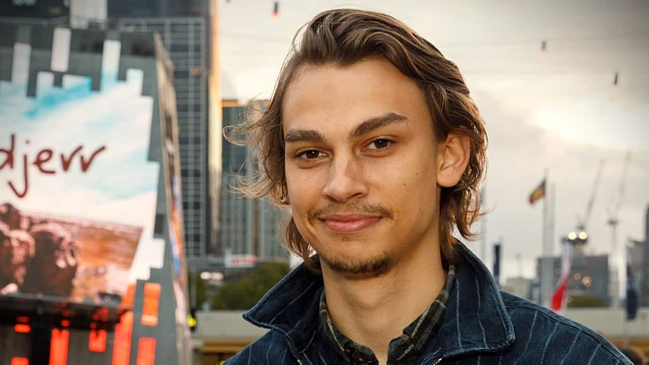 Isaac Winzer Headshot - FEDSQ.png