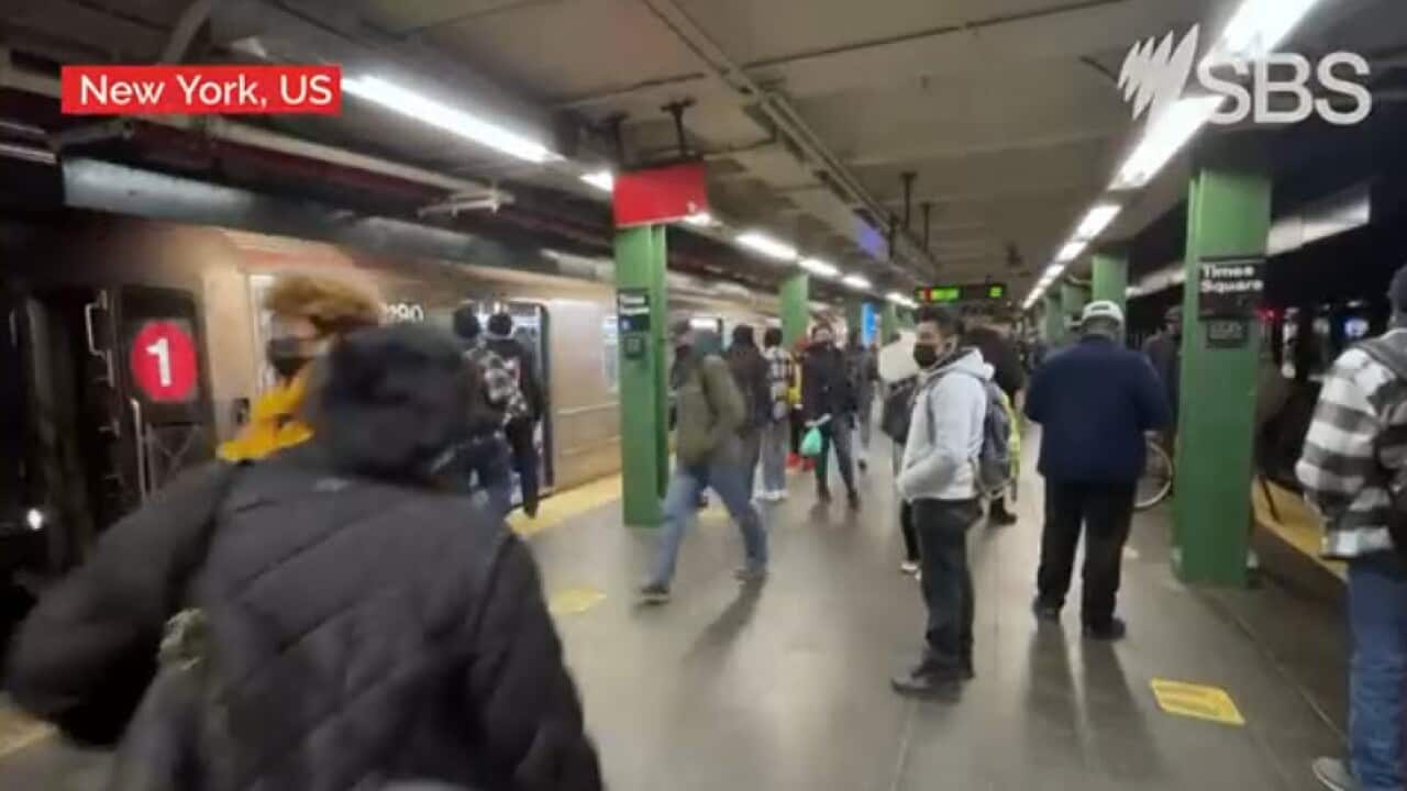 US judge overturns mask mandate for planes and trains