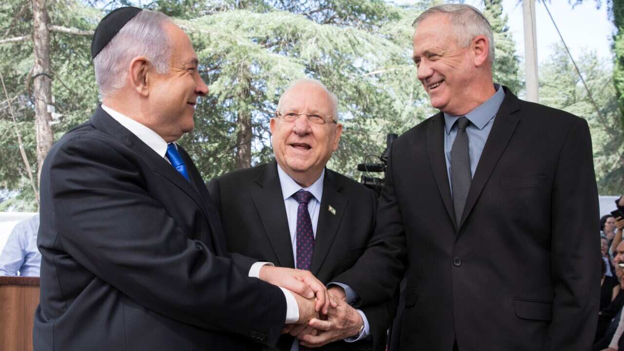 PM Netanyahu and Benny Gantz with President Rivlin
