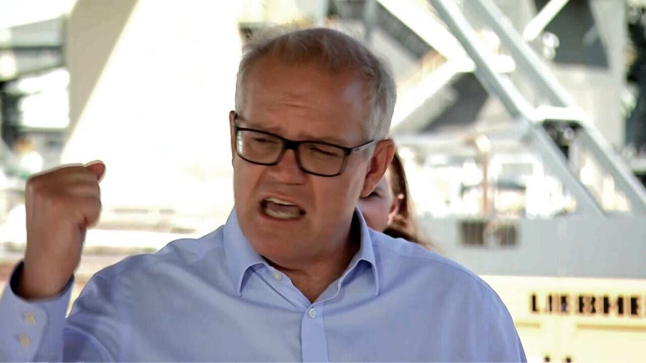 Scott Morrison announces his government's dam plan in Queensland (SBS)