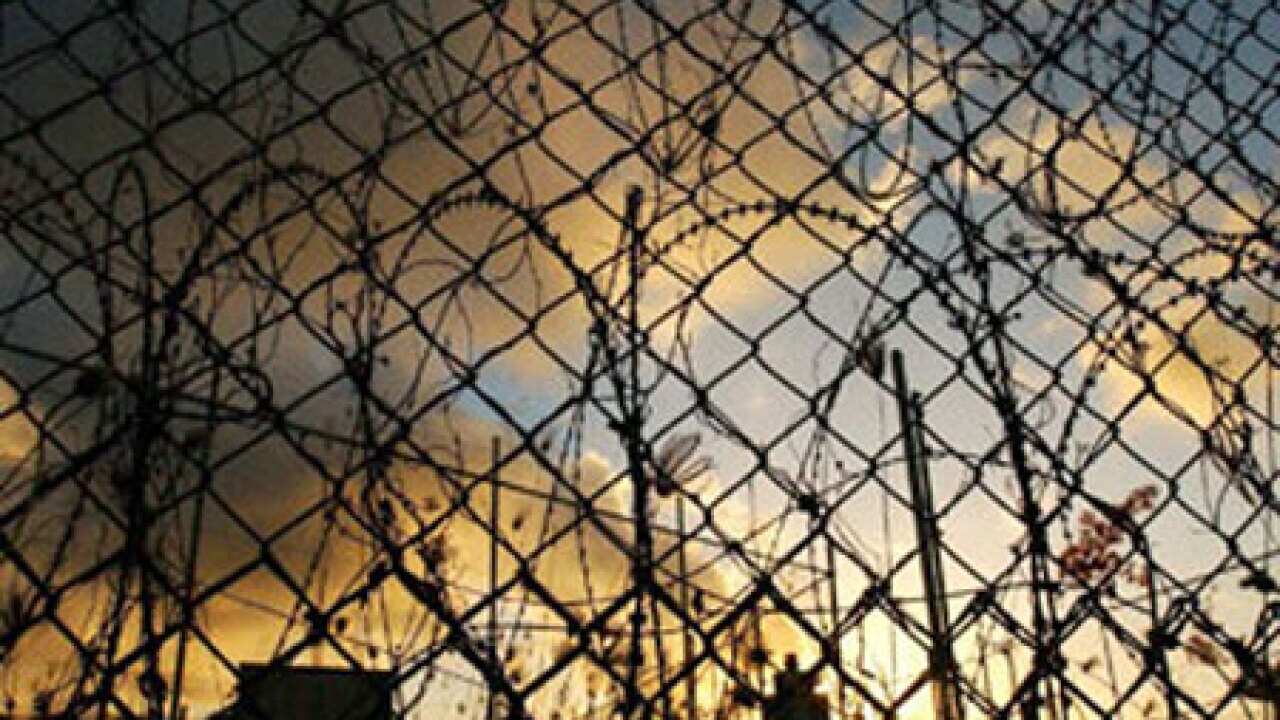 christmas_island_wire_B_1012_aap_610805039