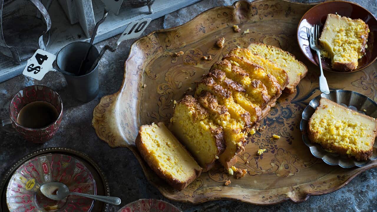 Sweet Mexican corn cake (pastel de elote)