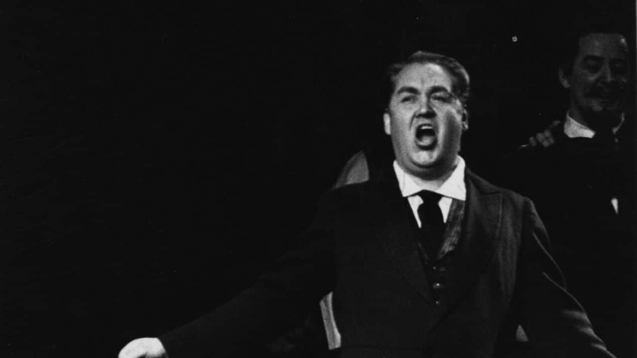 Image for read more article 'LISTEN MORE'