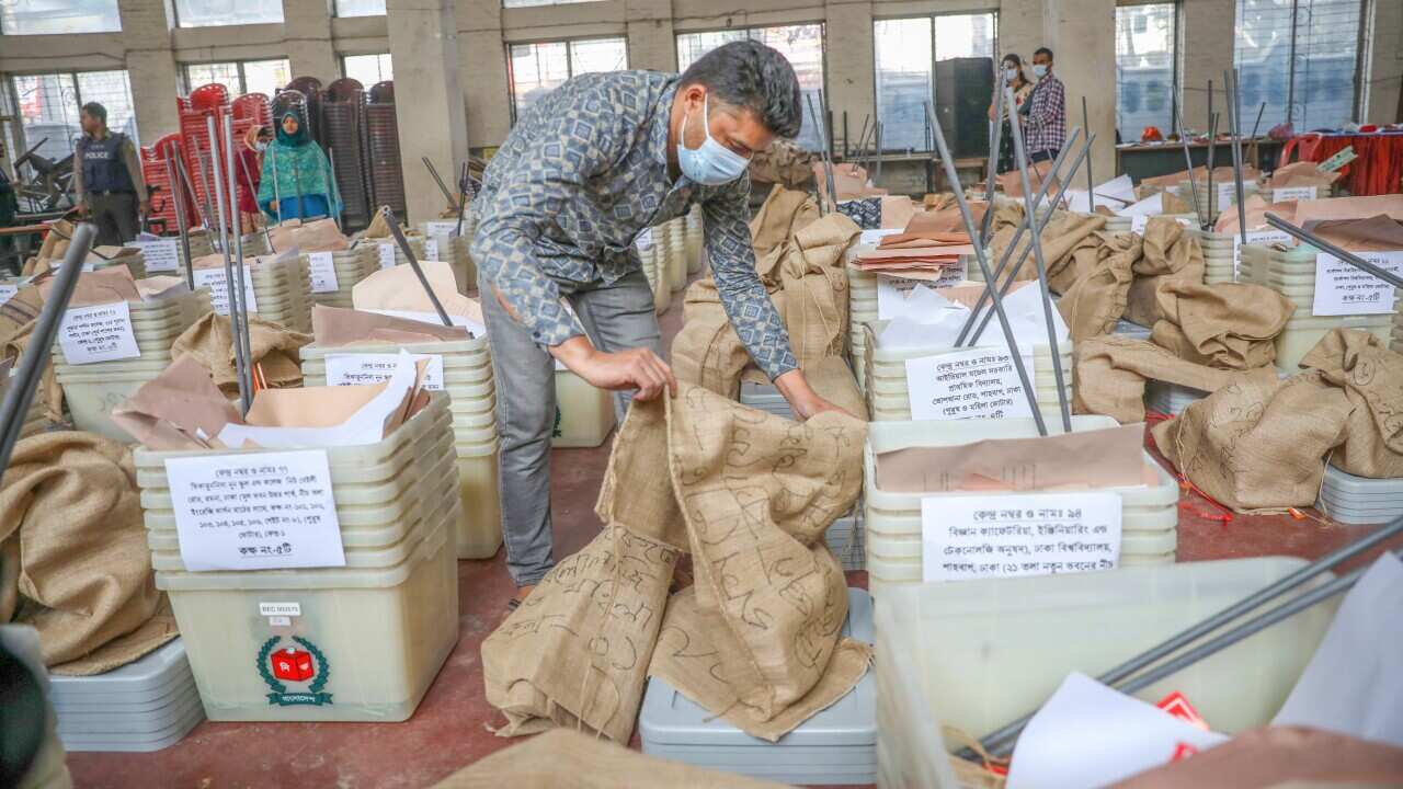 Preparations for Bangladesh's general elections