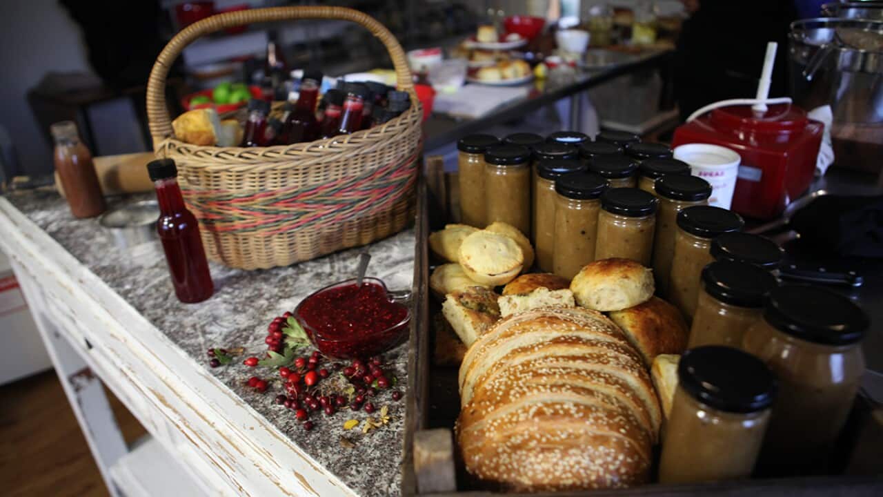 Gourmet Farmer series 4- rosehip