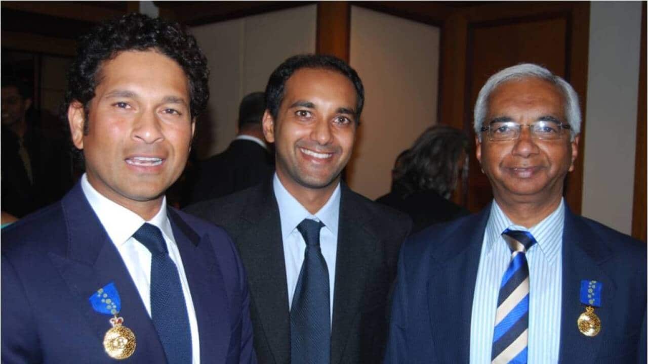 WIth-Tendulkar-at-OAM.jpg