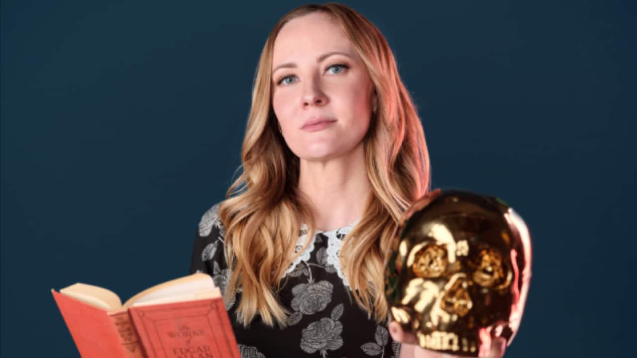 Dr Emily Zarka Headshot 2.png