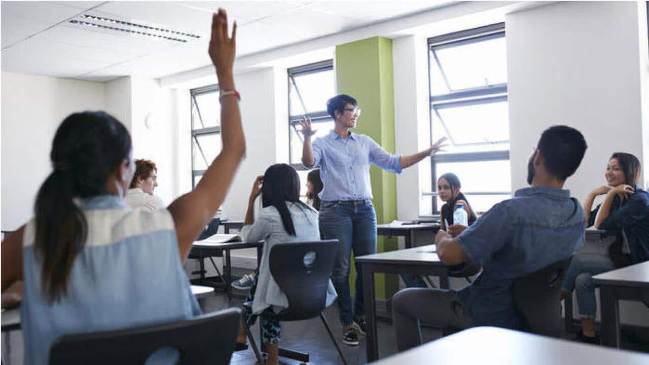 澳洲近100万人英文差政府扩大新移民免费课程| SBS Chinese