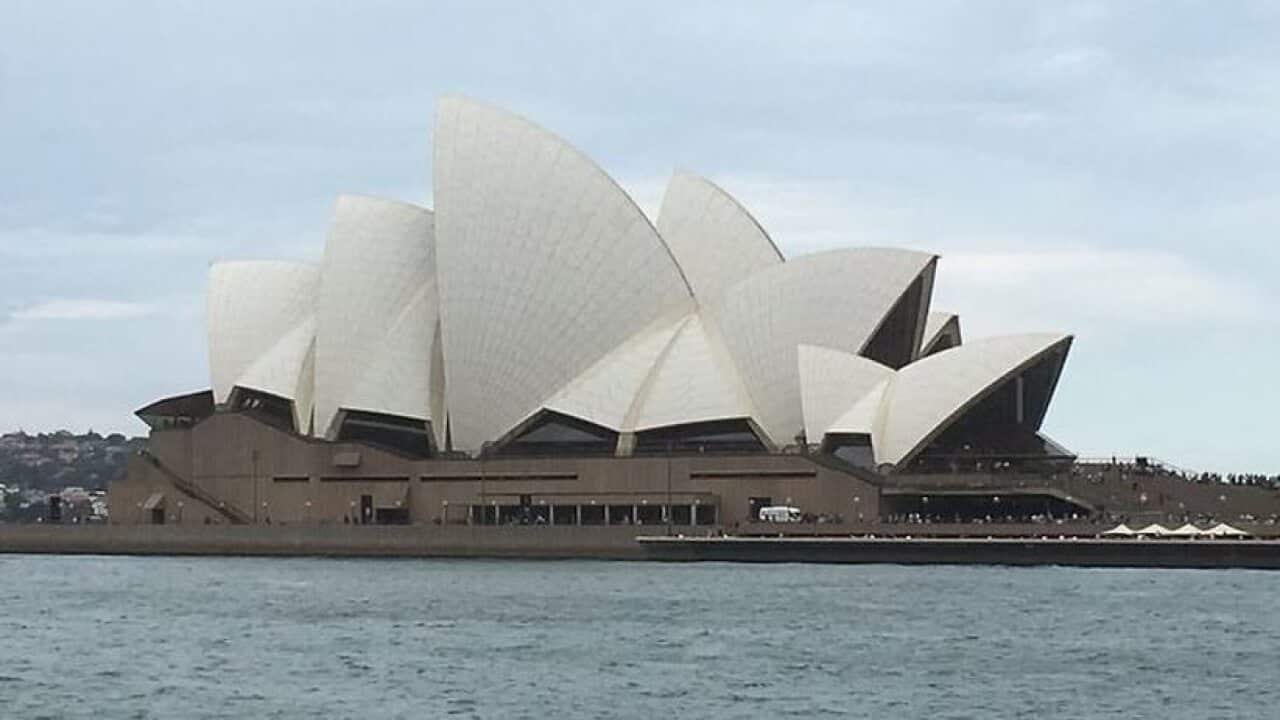 Hundreds of people evacuated from the Sydney Opera House due to gas leak |  SBS Korean