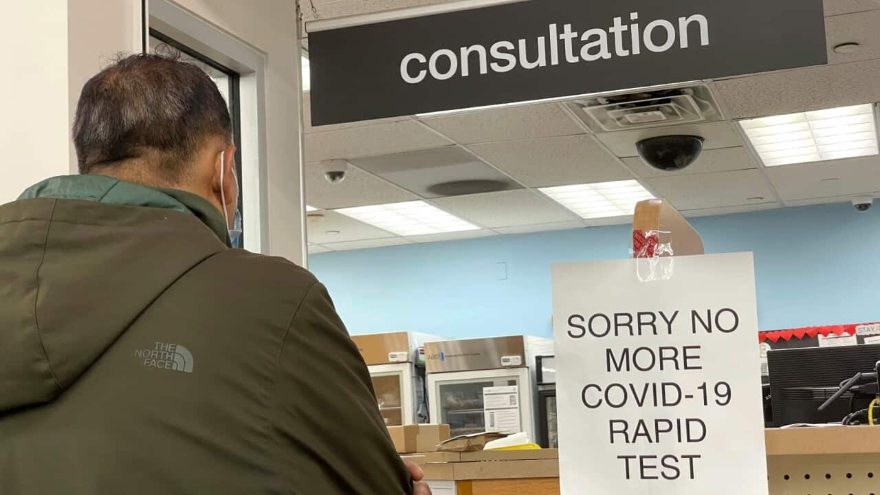 Atmosphere during the Omicron Pandemic in New York City. The city is struggling to keep up with testing as the pandemic spreads rapidly throughout the tri-state area. Credit: AP/STRF/STAR MAX/IPx