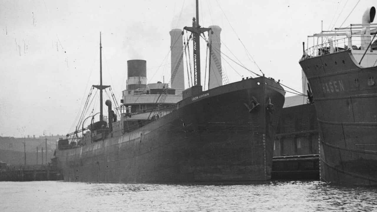 SS Iron Crown alongside SS Hagen.
