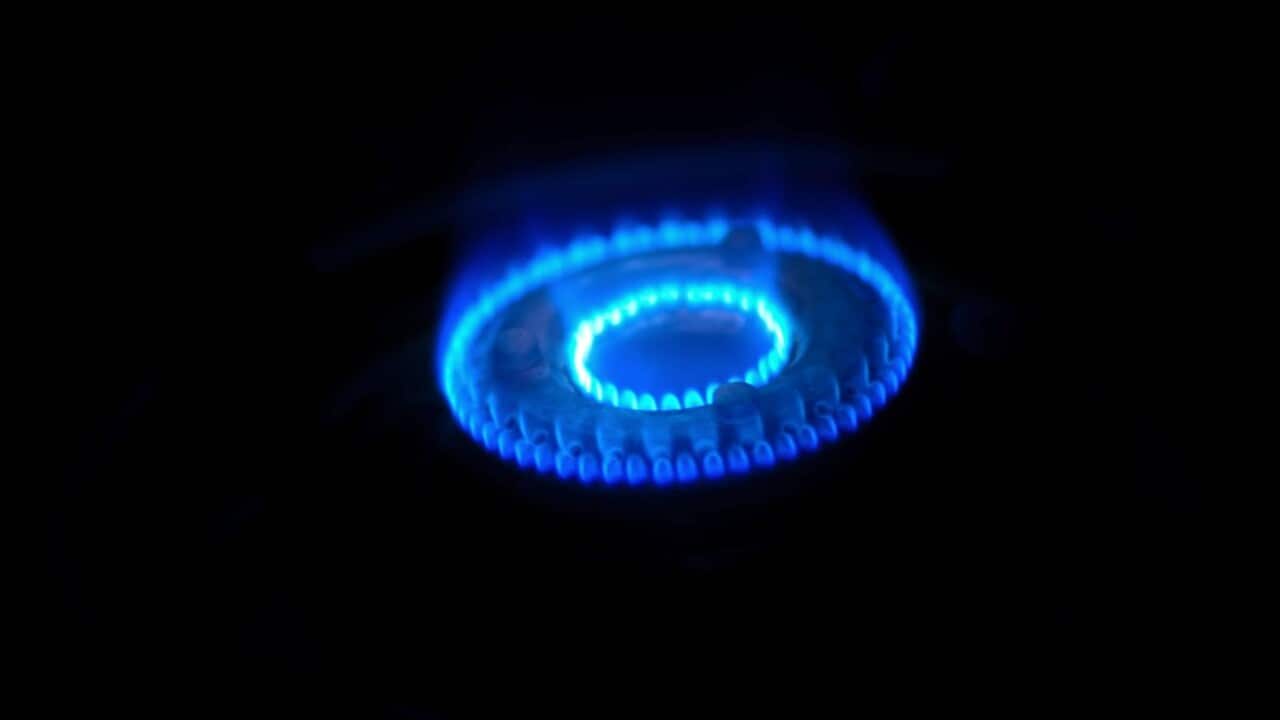 Gas