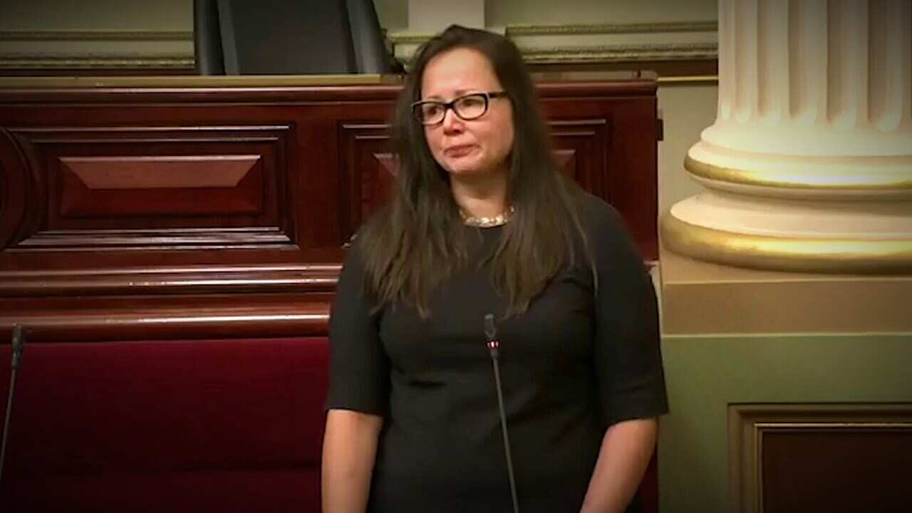 Harriet Shing speaking in the Victorian parliament