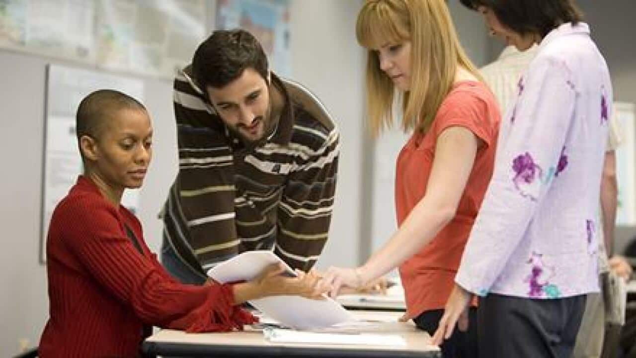 Does ethnic pay gap exist in Australia?