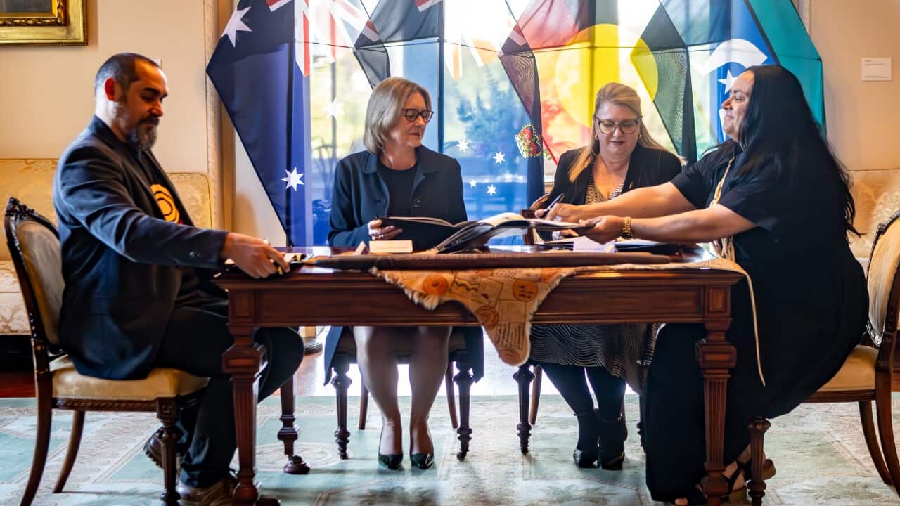 VICTORIA GOVERNMENT HOUSE TREATY SIGNING