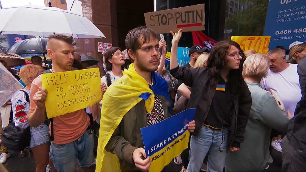 Protests against the invasion of Ukraine in Sydney (SBS).jpg