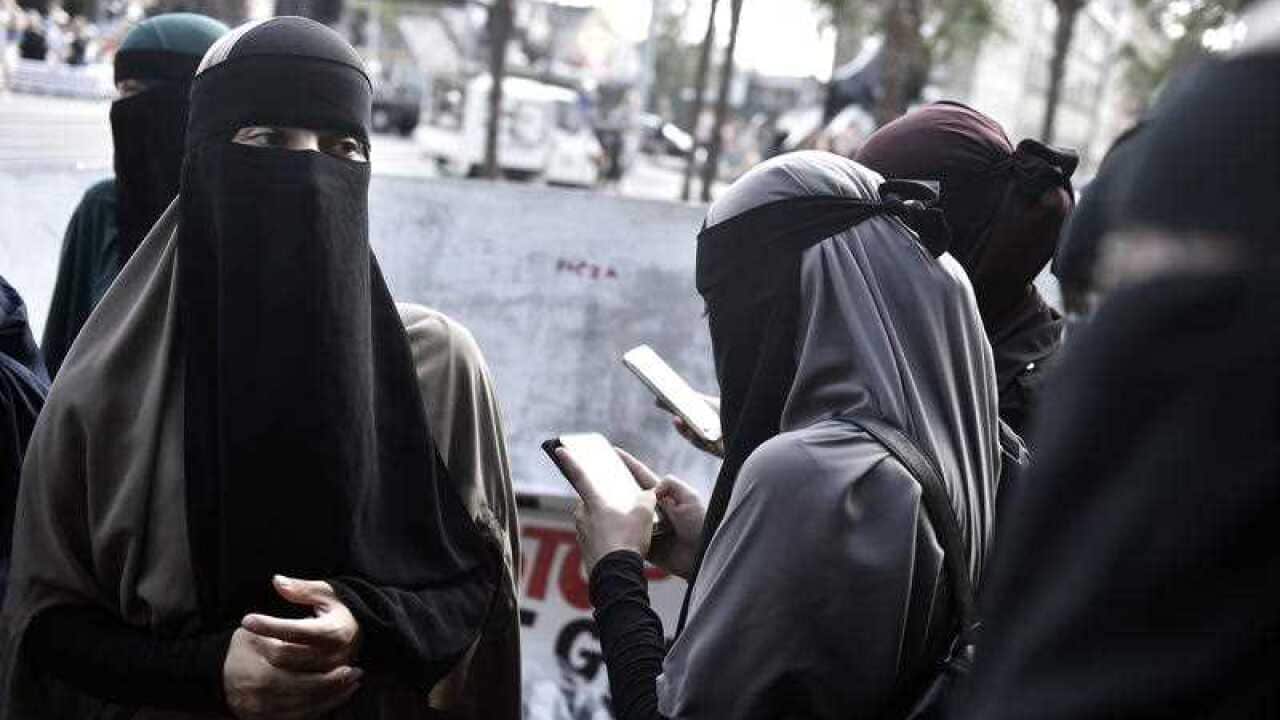 Sri Lanka has banned face covering veils following the Easter suicide bombing attacks. 