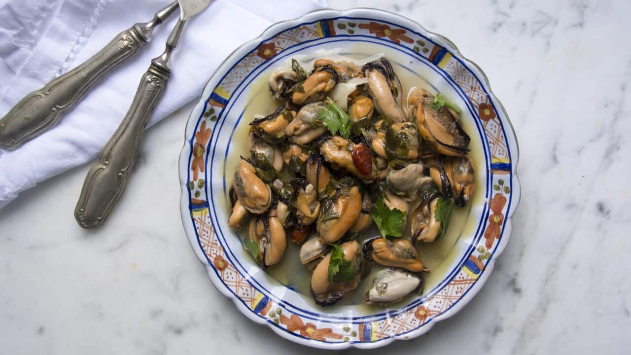 Spicy marinated mussels