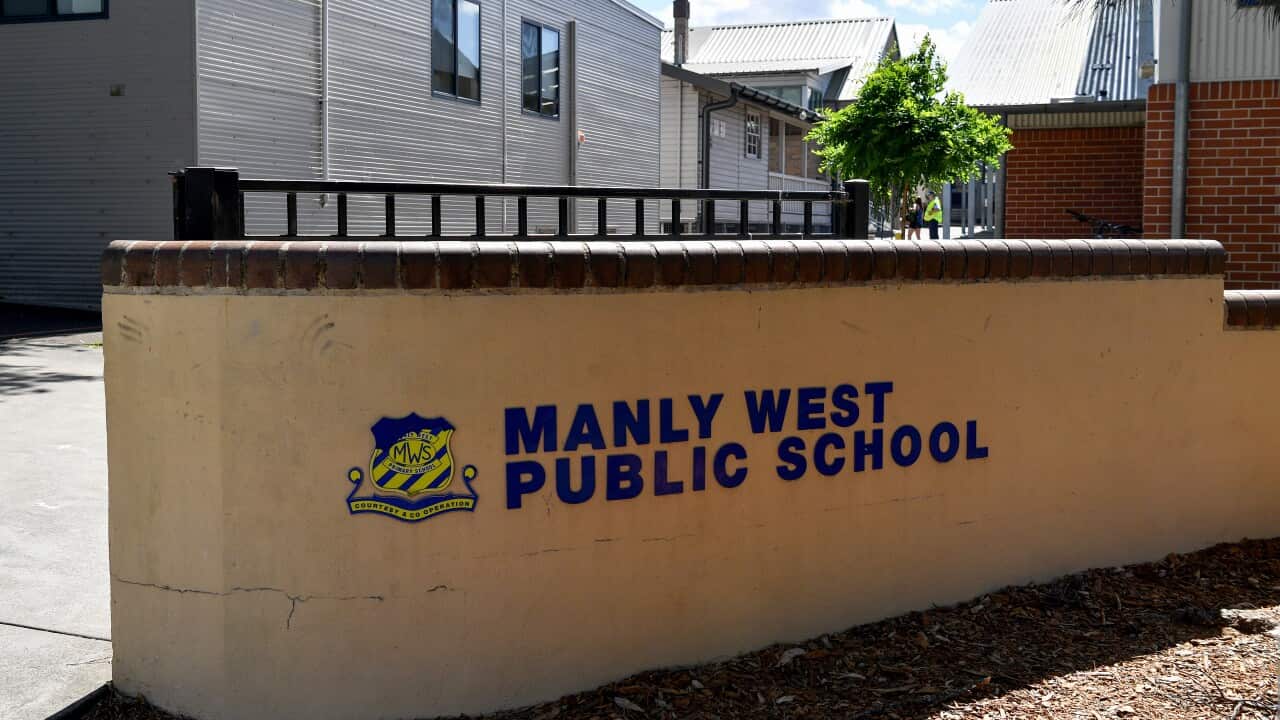 西曼利公立小學