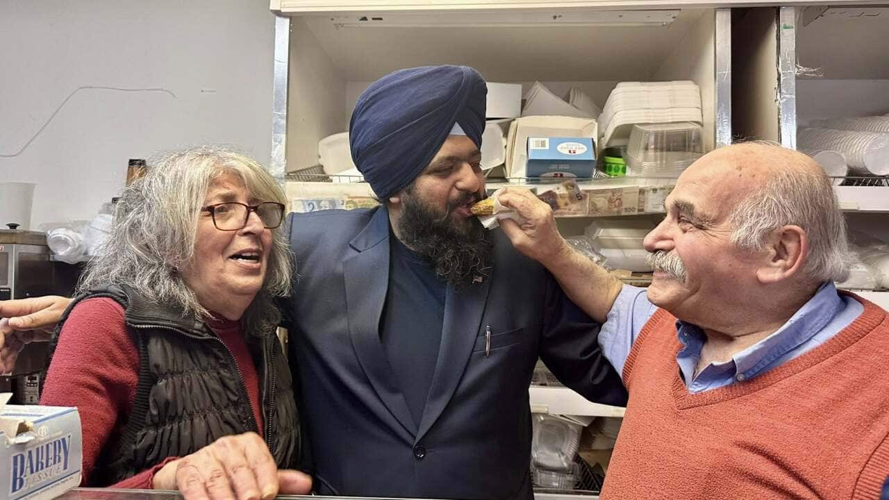Jalandhar man Swaranjit Singh Khalsa is 1st Sikh mayor of Norwich, USA