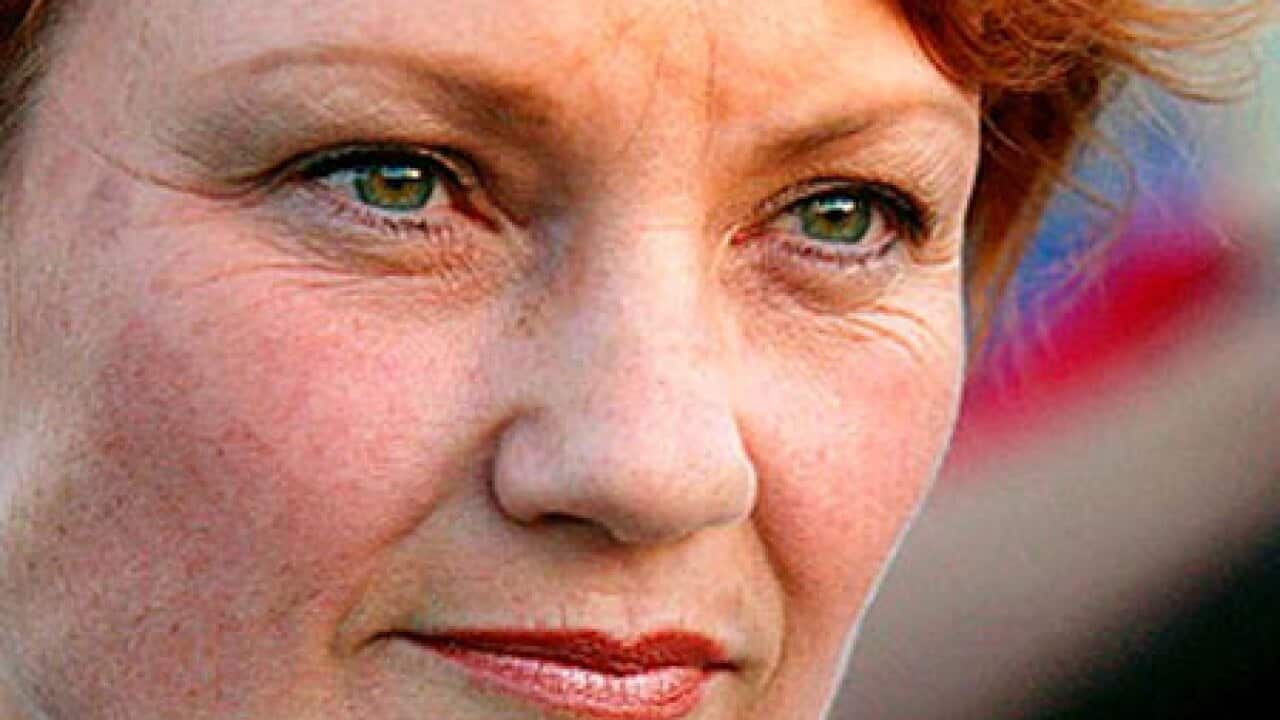 hanson_pauline_1508_B_AAP_1428039971