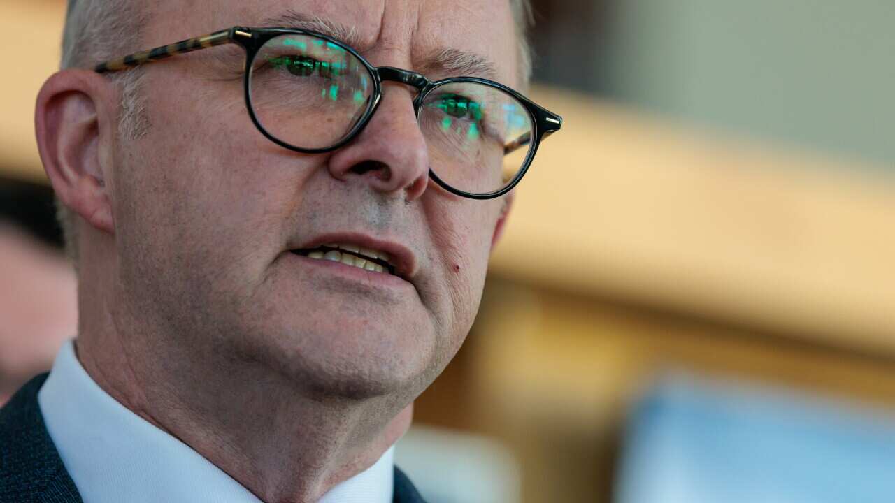 Anthony Albanese dismisses calls to reinstate cashless debit card in remote communities Anthony Albanese dismisses calls to reinstate cashless debit card in remote communities