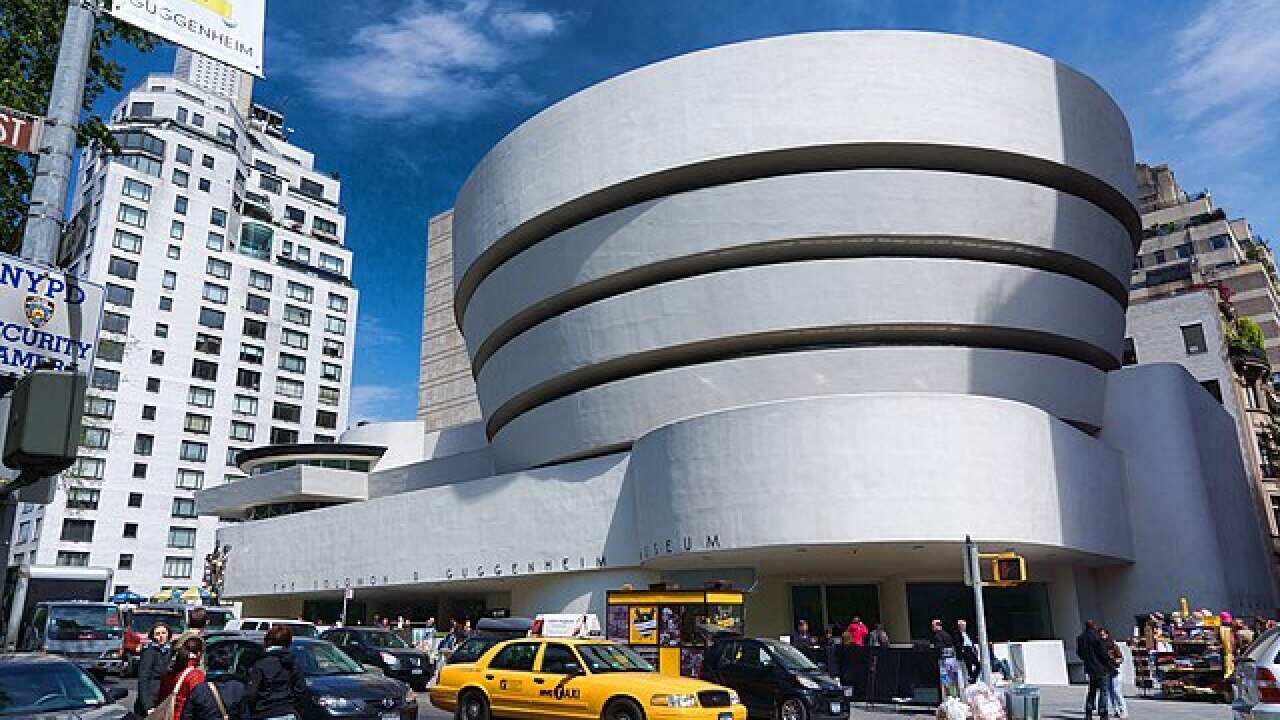 NYC_-_Guggenheim_Museum.jpg