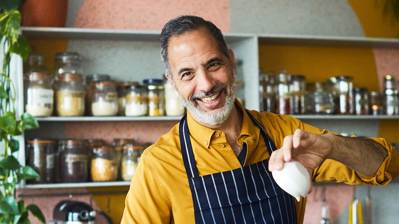 10 minutes of flavour with Yotam Ottolenghi (over halva brownies) SBS