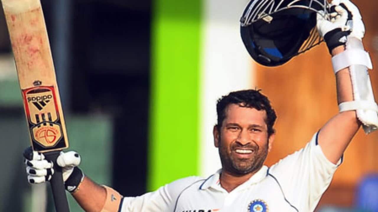 Tendulkar_Test_celebration_100728_getty_B_2135520661