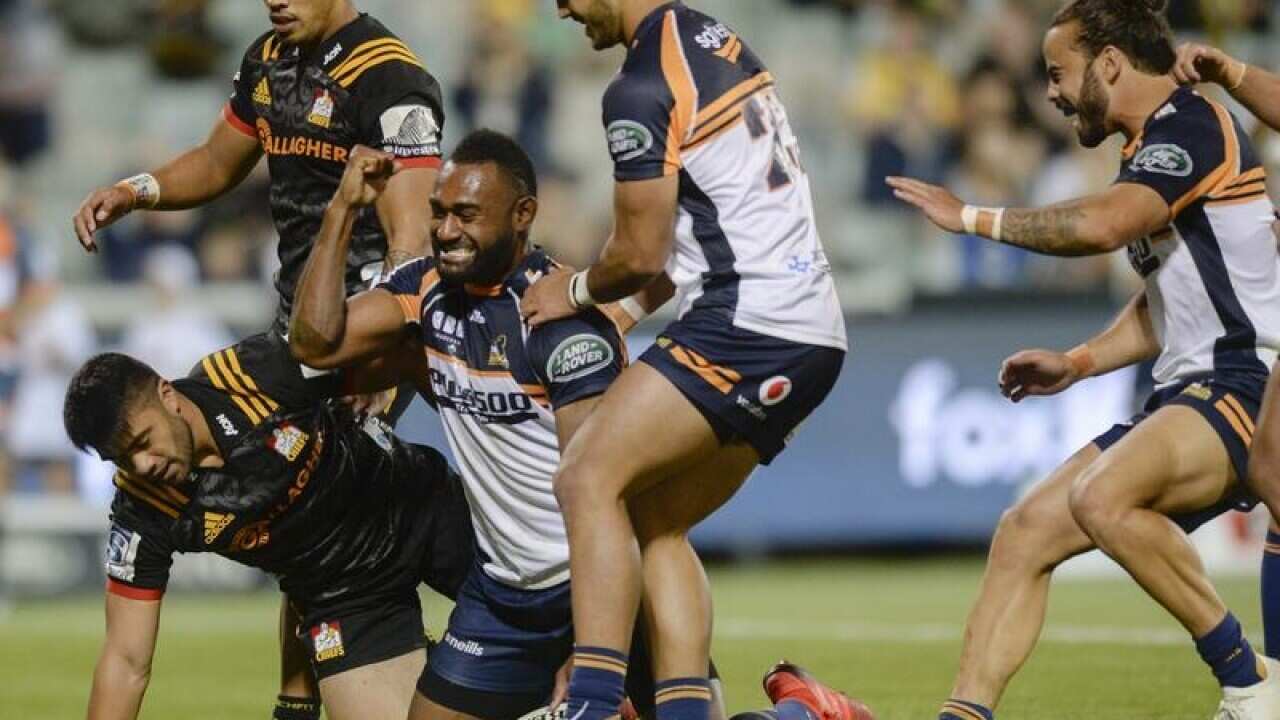 SUPER RUGBY BRUMBIES CHIEFS