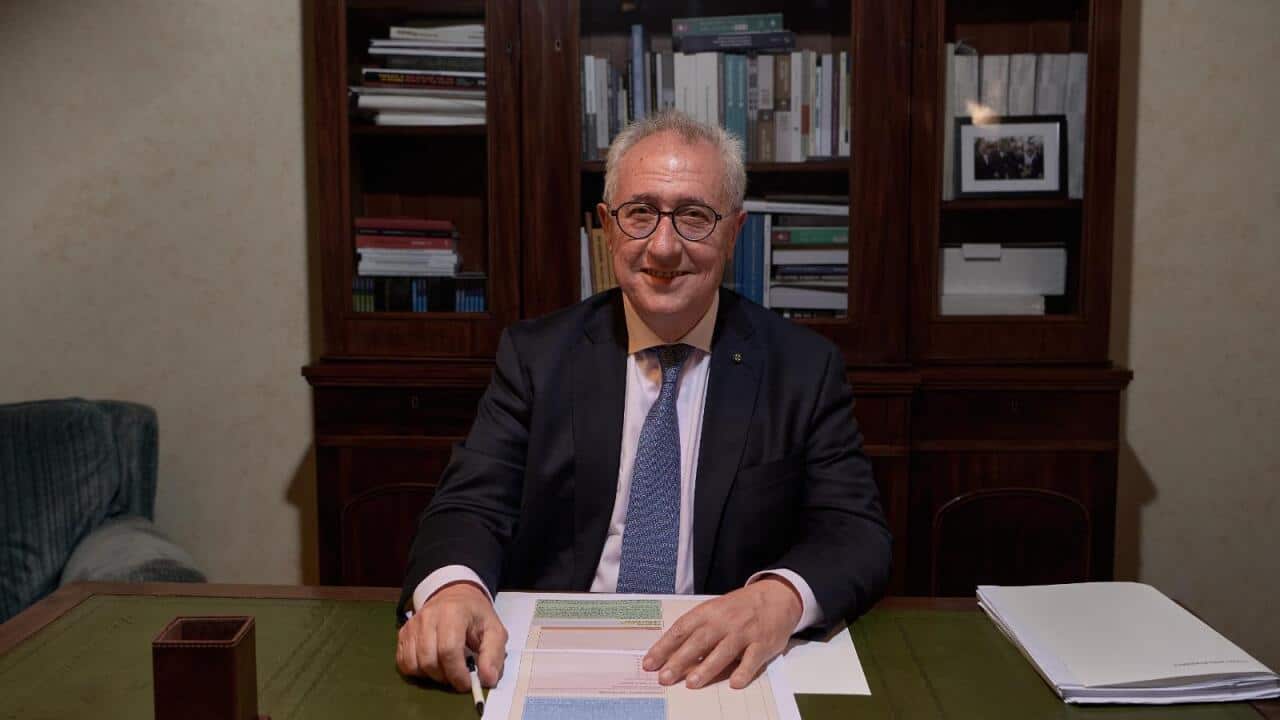 giacobbe office smile.jpeg