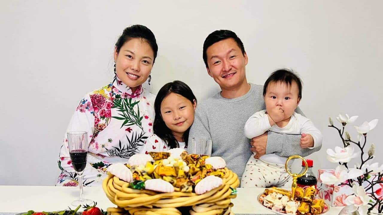 Image for read more article 'Холбоотой нэвтрүүлгүүд: '