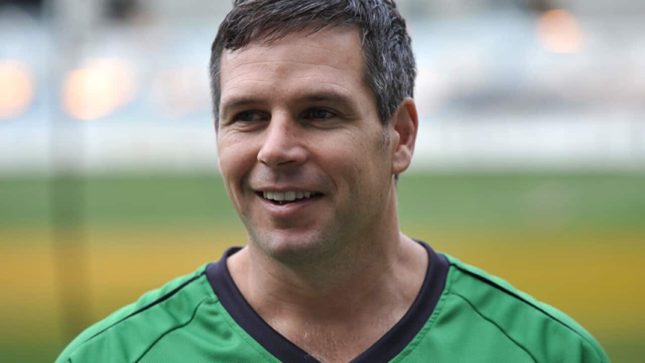 Hawthorn skipper Luke Hodge in action