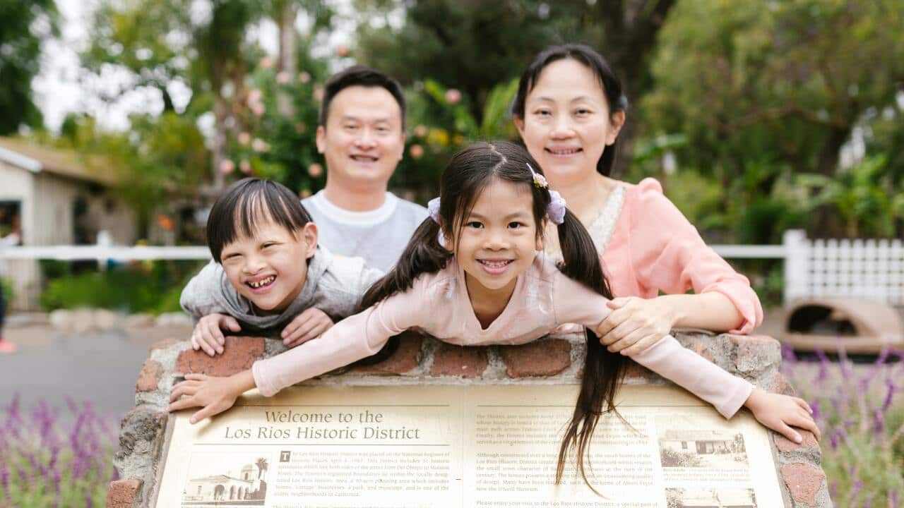 Image for read more article 'เรื่องราวที่น่าสนใจ จาก เอสบีเอส ไทย'