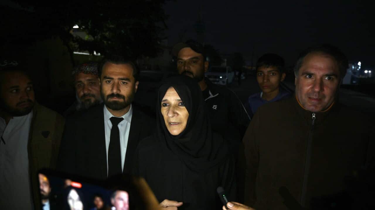 PTI supporters rally as authorities block family visits to Imran Khan