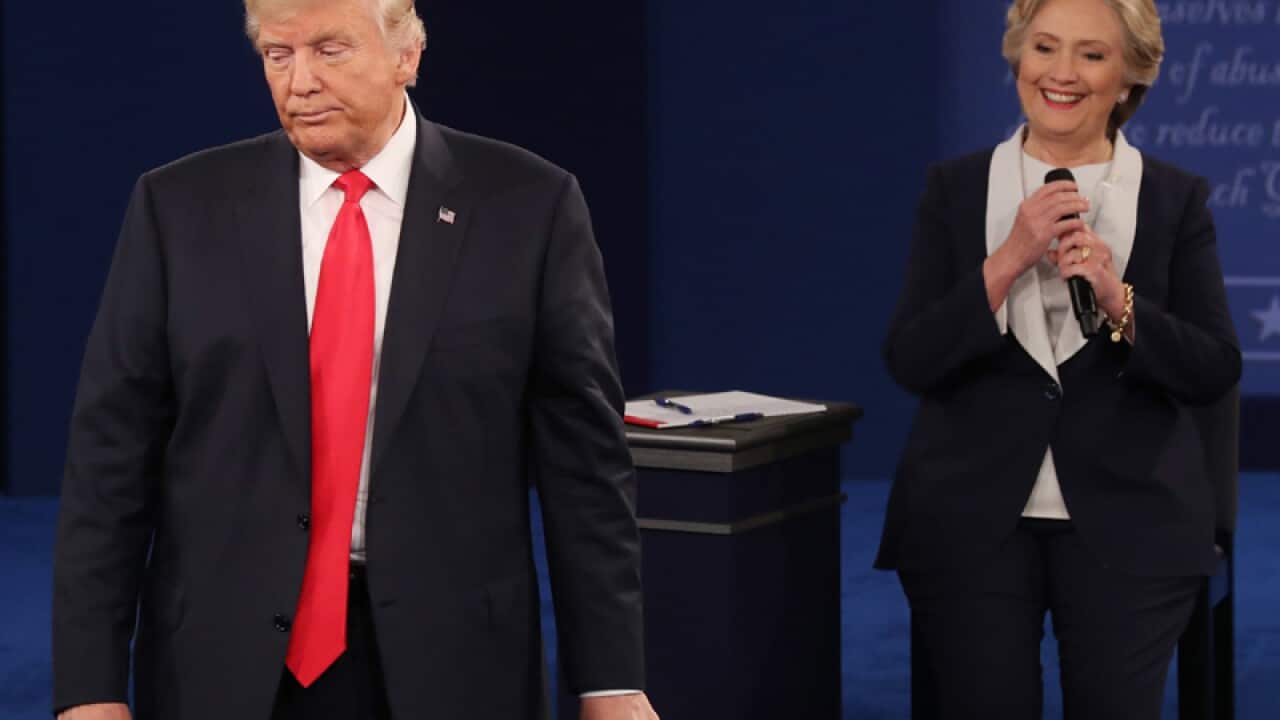 Democrat Hillary Clinton (R) and Republican Donald Trump