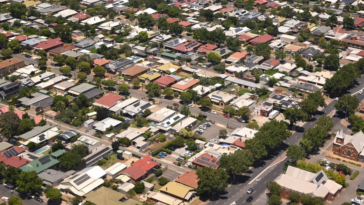 An aerial photo of houses.