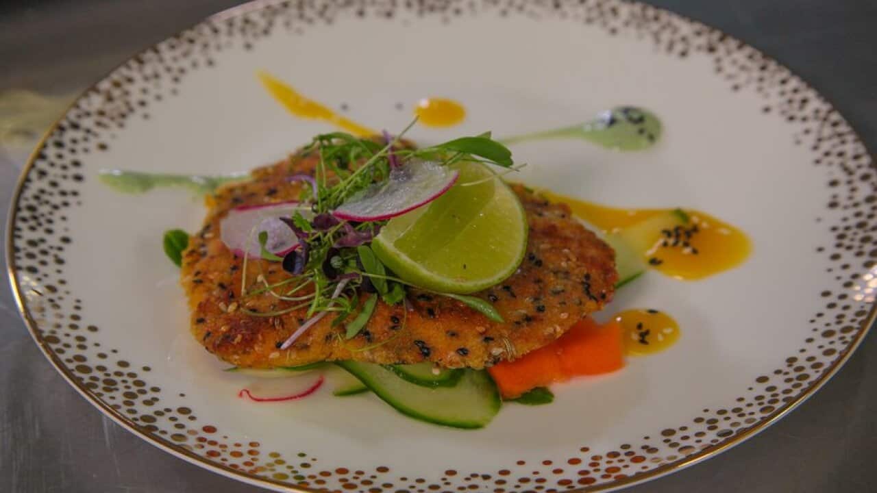 Watch Cola marinated crispy chicken with coriander chilli chutney
