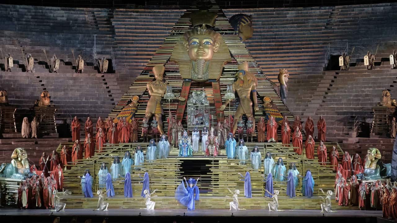 aida verona.png