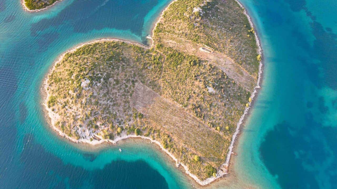 Easy Croatian podcast slika .jpg