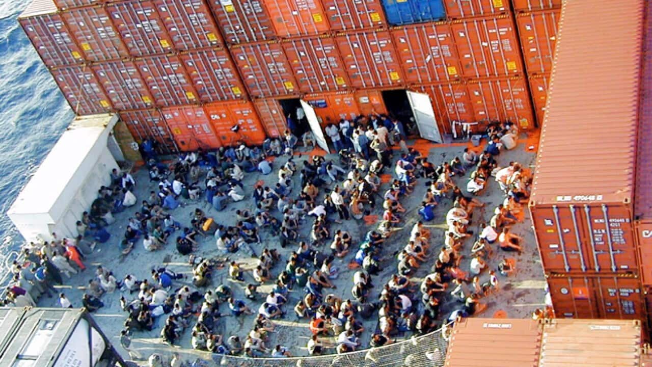 Tampa_deck_110826_B_aap_991218159